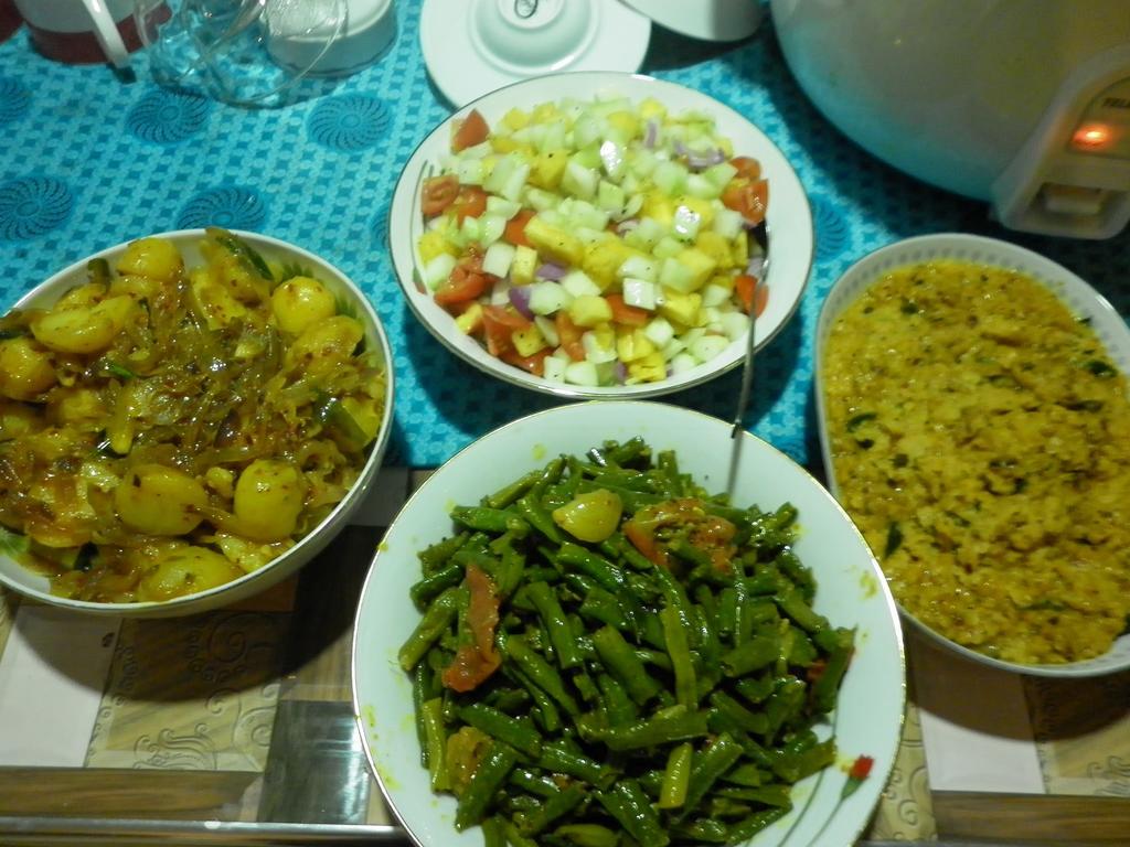 Thisara Guest House بولاناروفاي المظهر الخارجي الصورة
