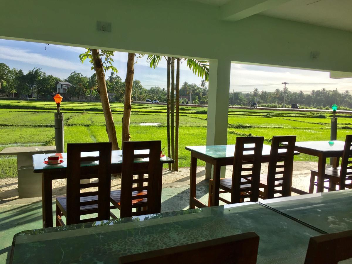 Thisara Guest House بولاناروفاي المظهر الخارجي الصورة